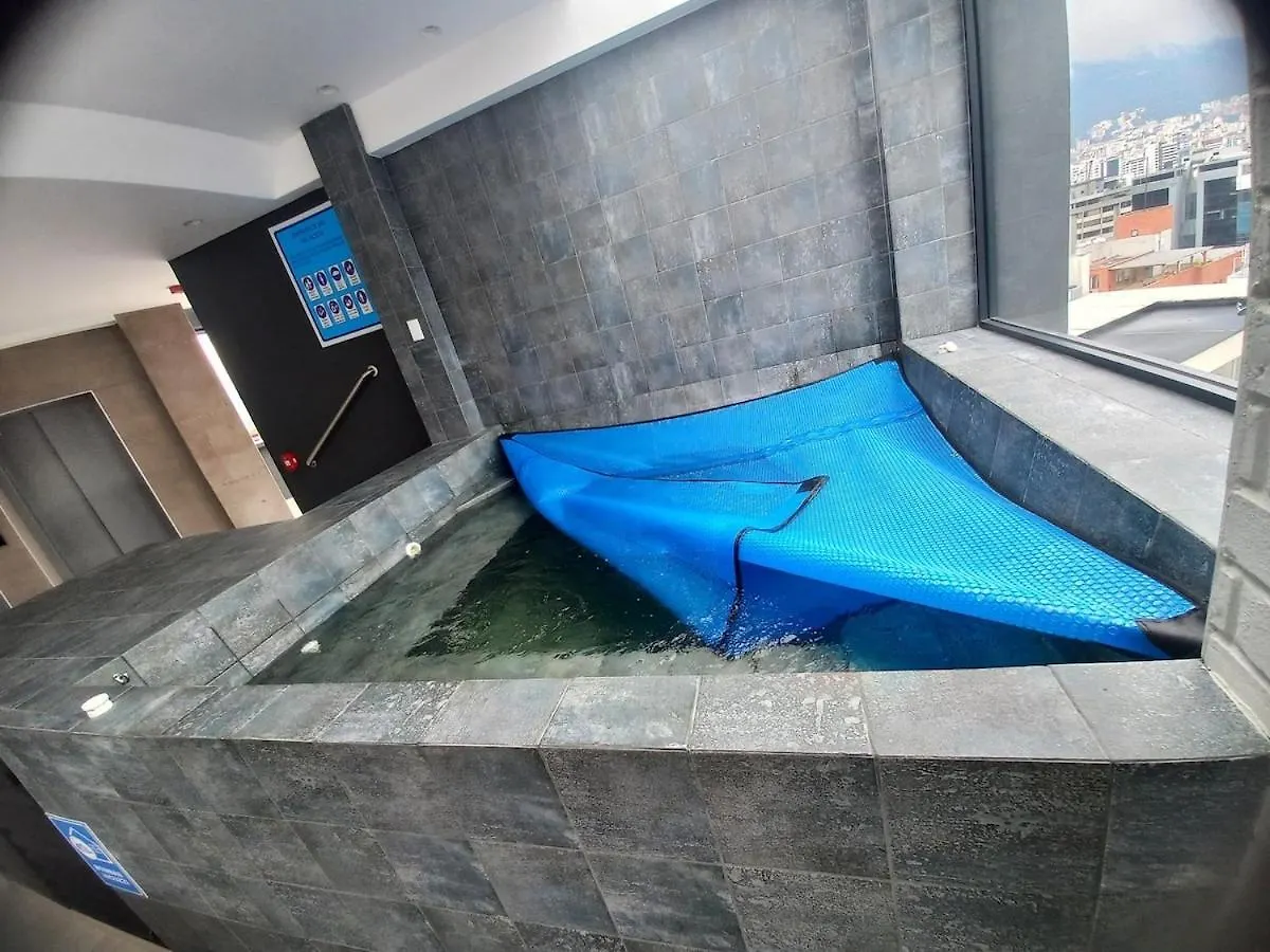 Estudio 407 Torre Pontina Quito